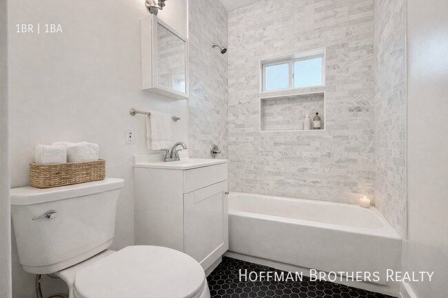 Foto del edificio - 607 N Spaulding Ave