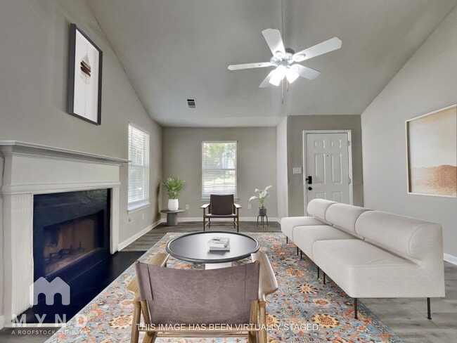 Foto del edificio - 173 Brandon Ridge Cir