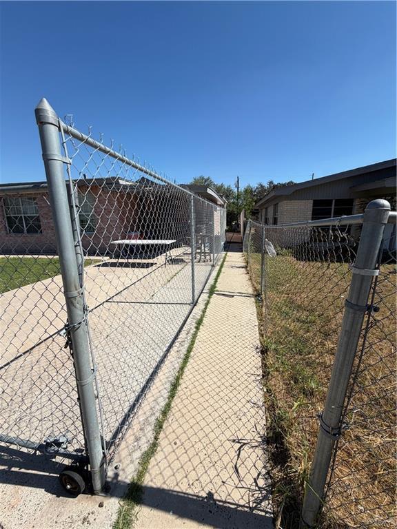 Foto del edificio - 9 Francisco Ave