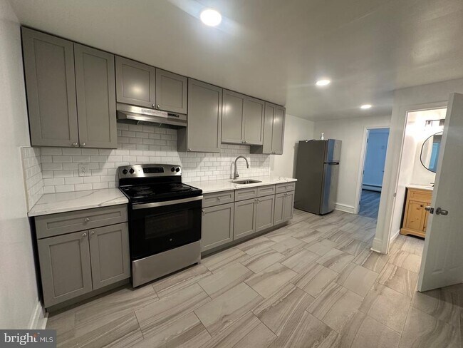 Foto del edificio - 224 Long Ln