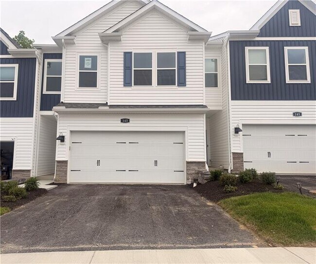 Foto del edificio - 143 Scotland Ln