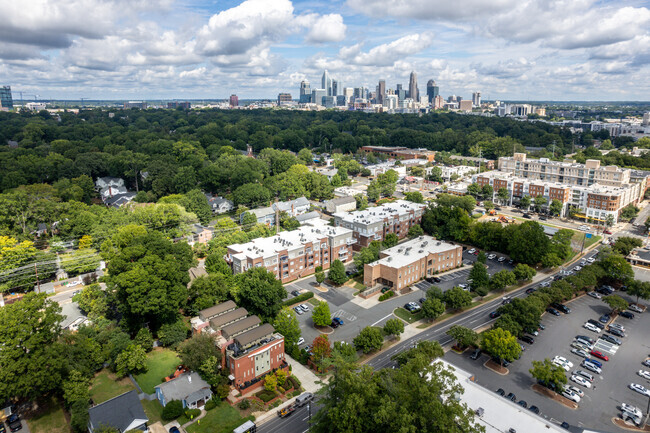 Aerial Photo - Dilworth Walk