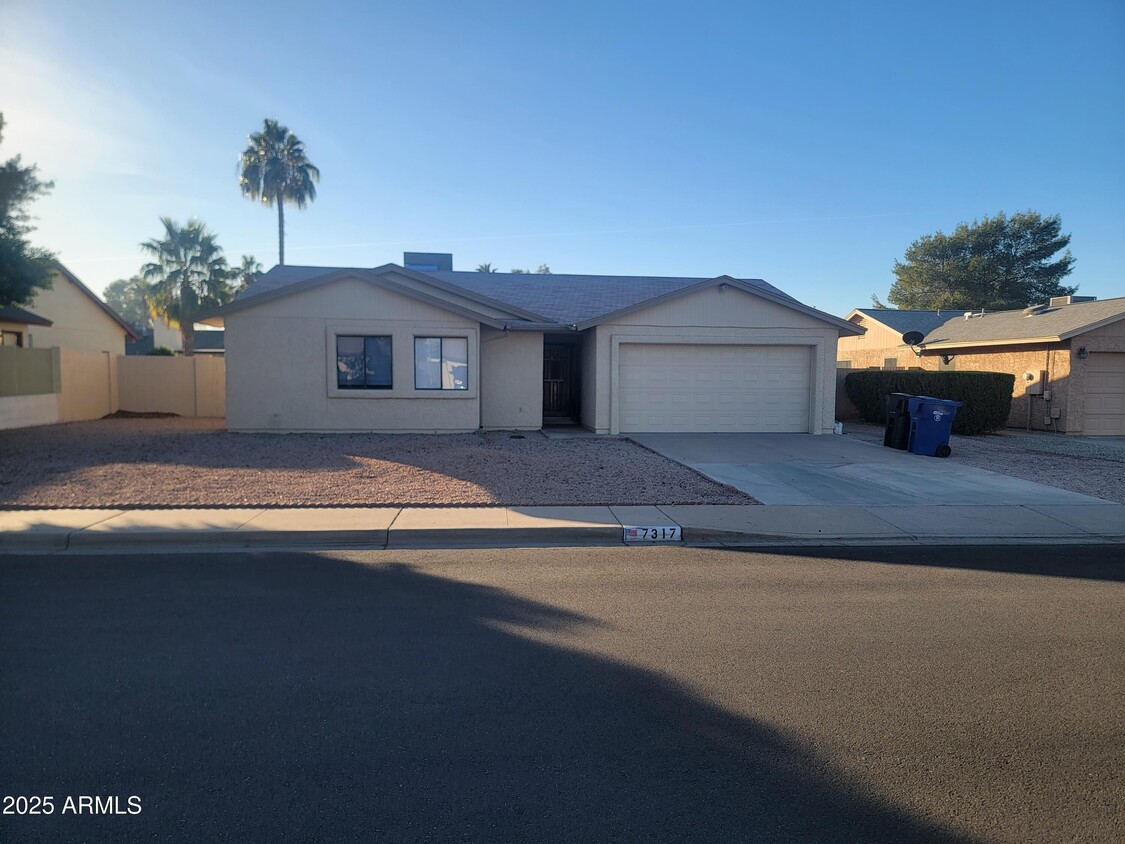 Foto principal - 7317 E Diamond Ave