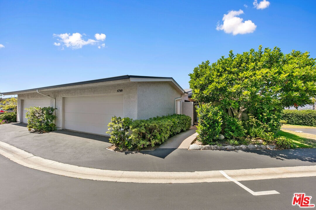 Foto principal - 6769 Shearwater Ln