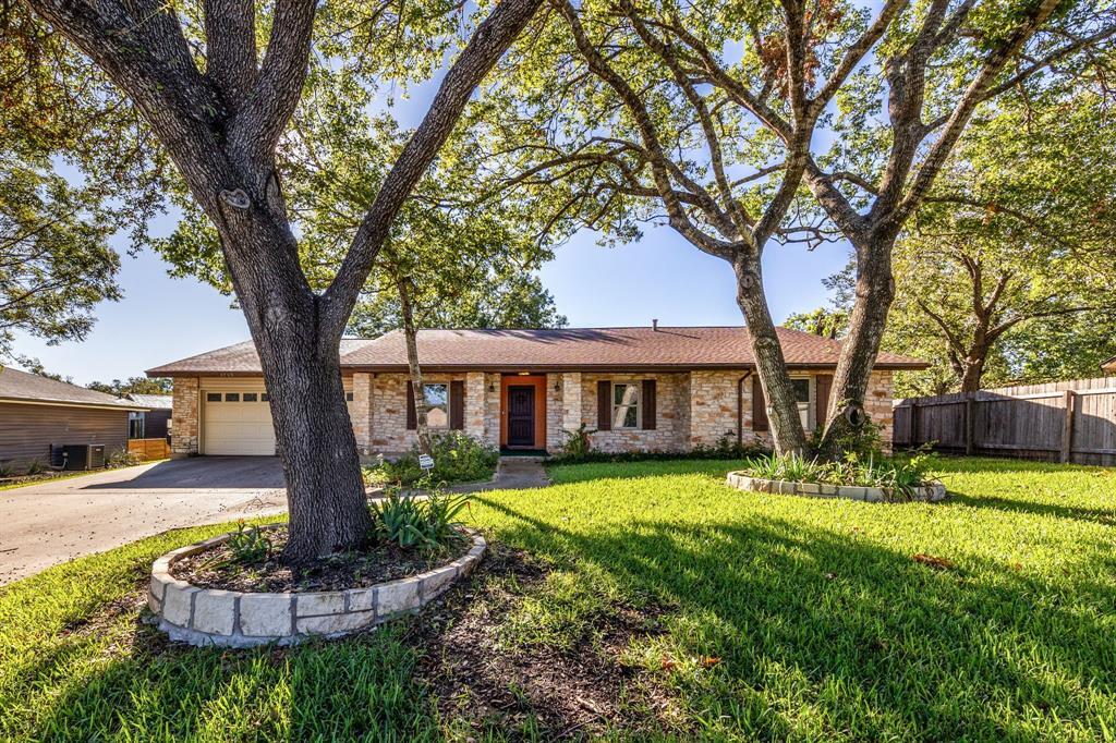 Primary Photo - 3703 Powder Horn Dr