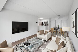 Building Photo - Mason at Van Dorn