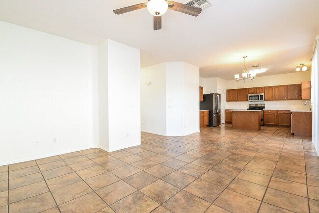 Foto del edificio - 1150 E Ferrara St