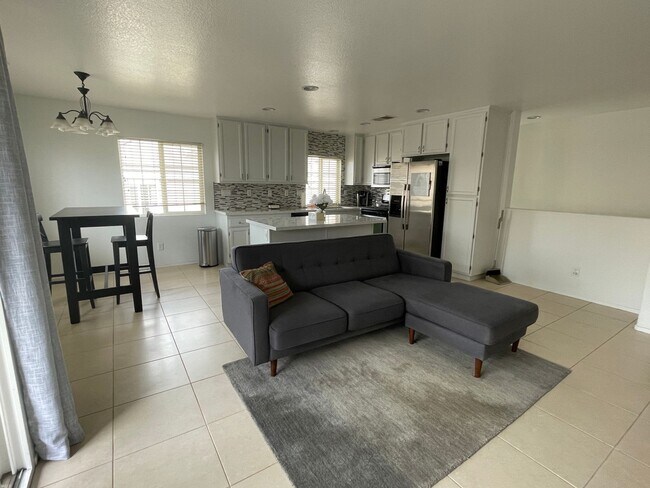 Foto del edificio - 2 Bedroom Condo in Otay Ranch