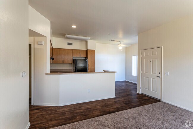 2HAB, 2 A - 950 ft² - Rancho Carrillo Apartments | Affordable Apartments