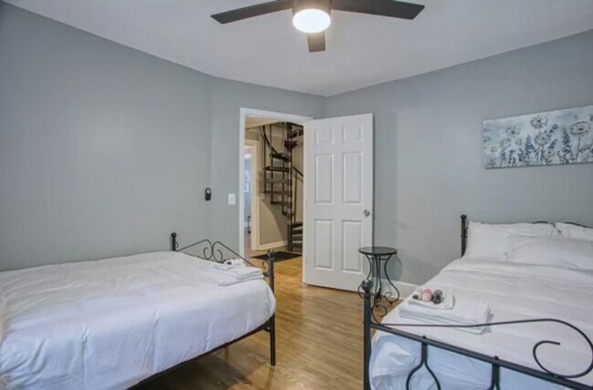 Foto del edificio - Tyler Perry Studio Home