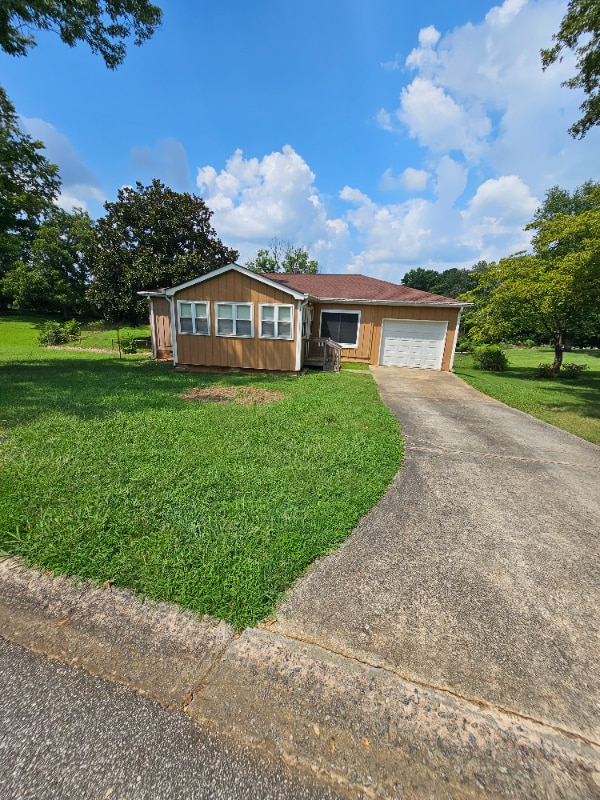 Building Photo - 2049 Nancy Cir