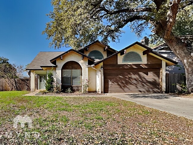 Building Photo - 3403 Shallow Grove