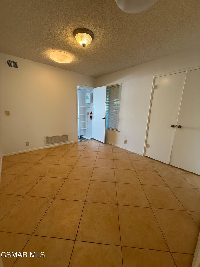 Building Photo - 1772 Warfield Ct