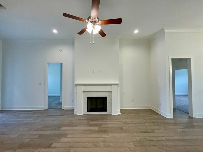Building Photo - 14030 Trailhead Dr