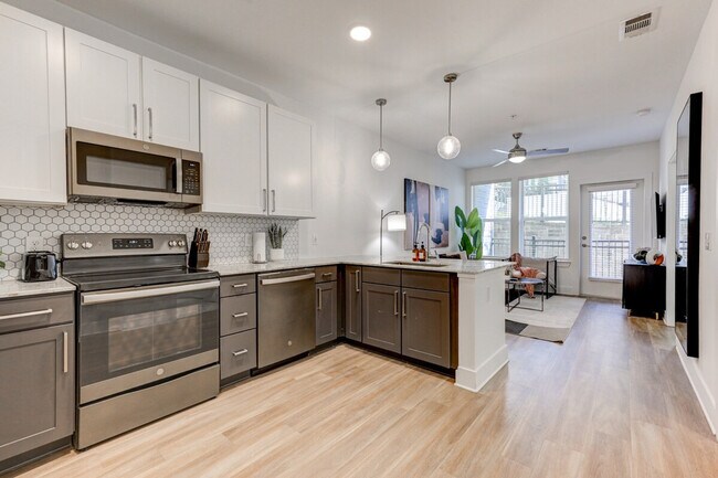 Foto del edificio - 308 Gibson St SE