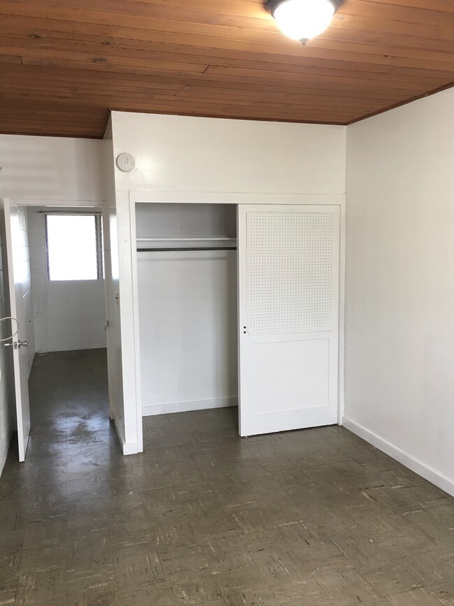Foto del edificio - 1570 Pohaku St