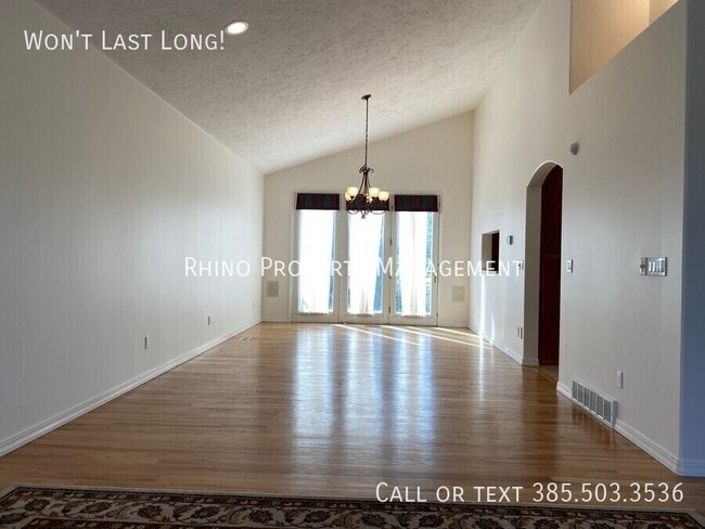 Building Photo - 1106 Birchbrook Cir