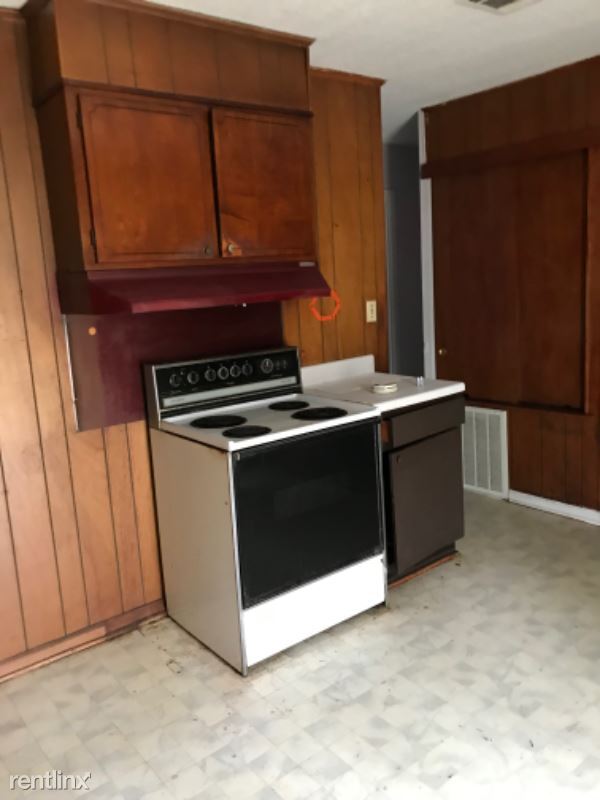 Building Photo - 3 br, 1.5 bath House - 3311 Boston Ave