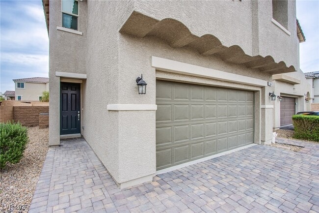 Building Photo - 5647 Justin Robert St