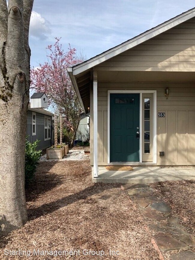Building Photo - 2 br, 1 bath House - 553 Hanover