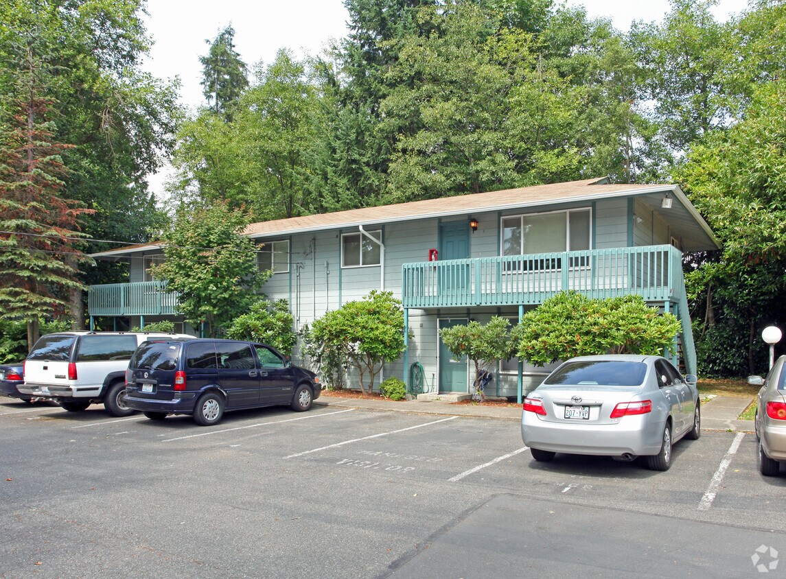 Primary Photo - Madison Villa Apartments