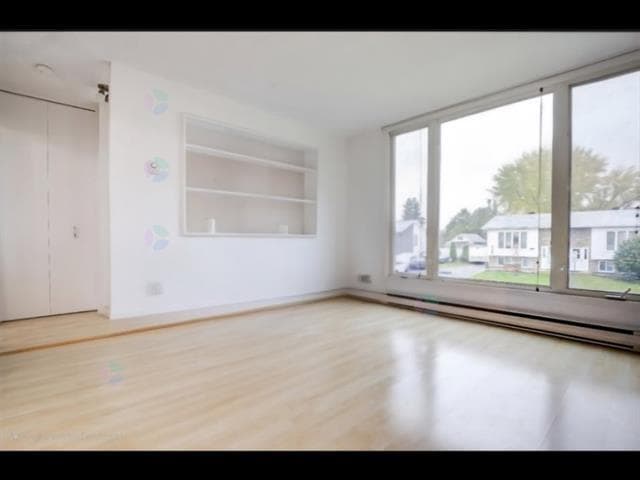 Photo du bâtiment - 1039 Rue Eugène-Trinquier