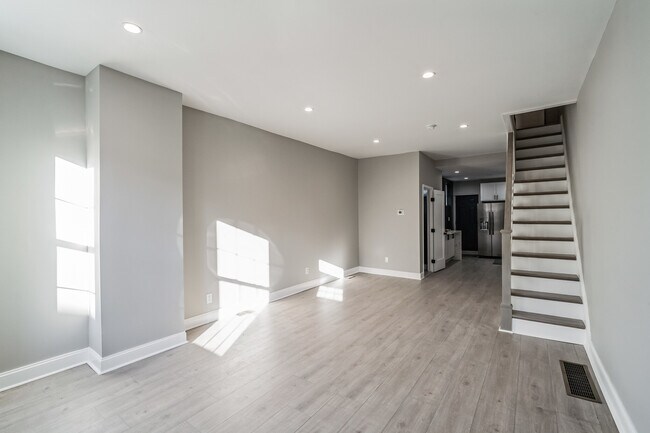 Building Photo - 1439 N 30th St