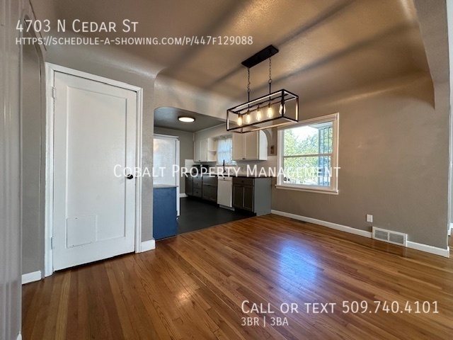 Foto del edificio - 4703 N Cedar St