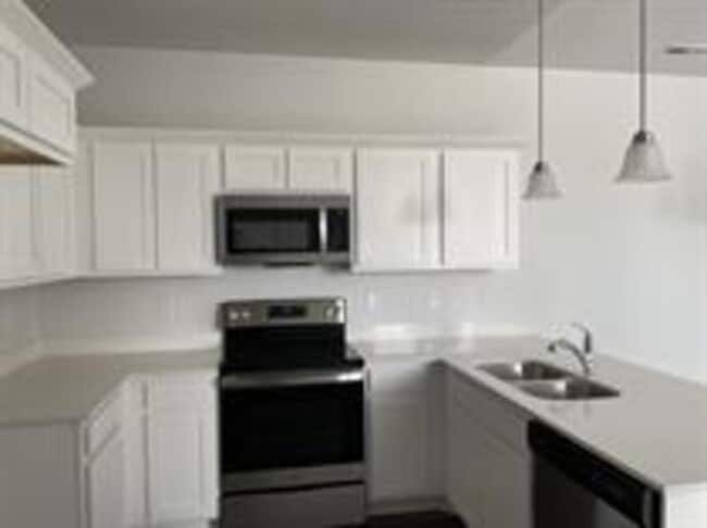 Foto del edificio - 434 N 360 W