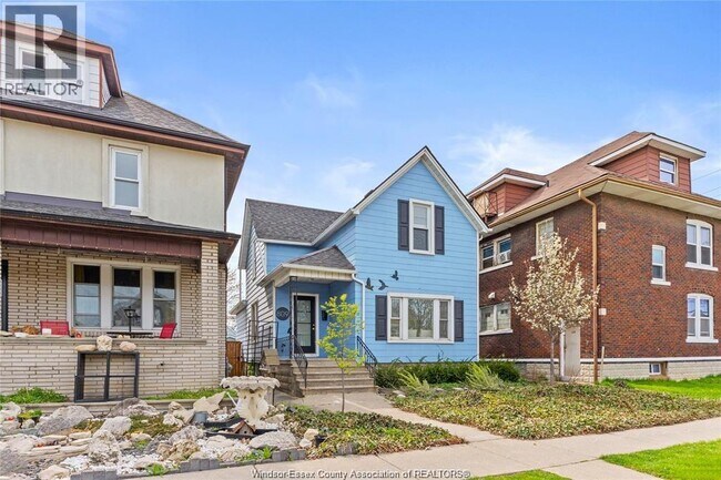 Photo du bâtiment - 809 Gladstone Ave