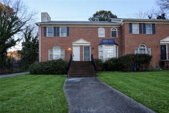 Building Photo - 5299 Weyden Ct