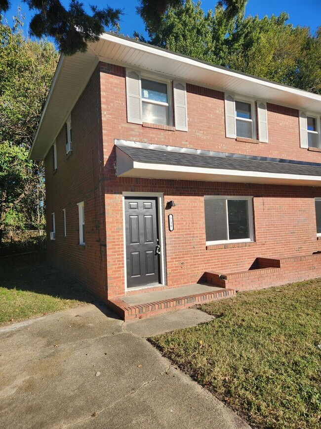 Foto del edificio - FOR RENT - PORTSMOUTH