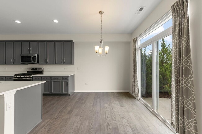 Building Photo - 4200 Calder Ln