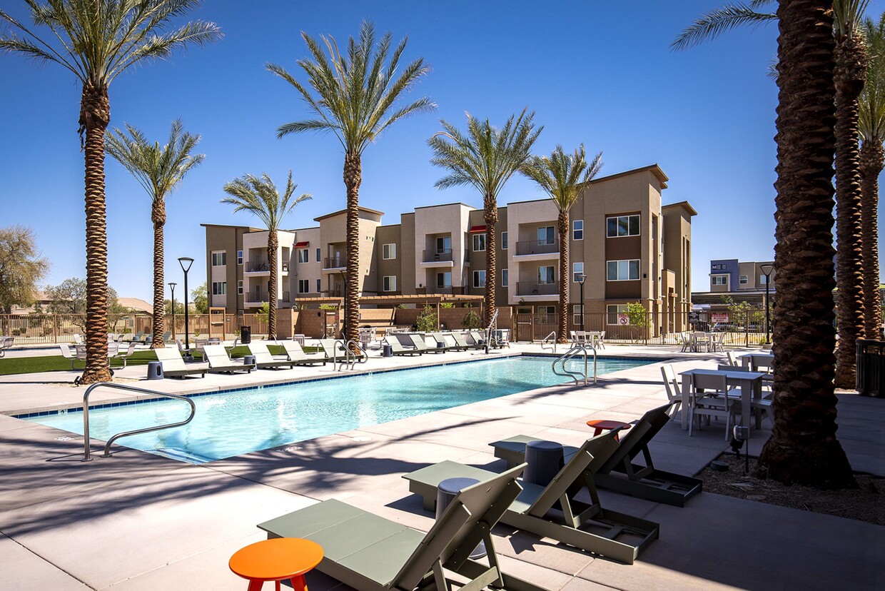 Primary Photo - Estrella Springs at Canyon Trails