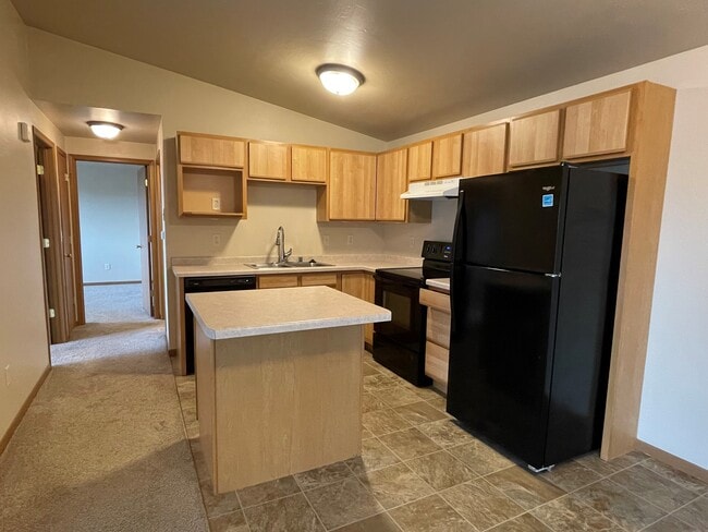 Building Photo - Patriot Estates