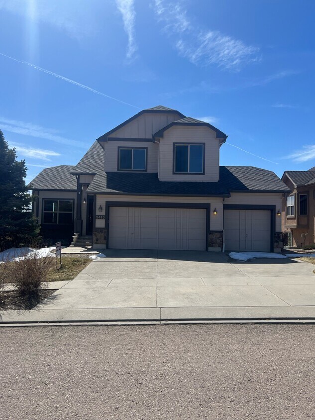 Primary Photo - 2413 Cinnabar Rd
