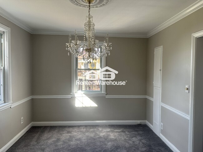 Building Photo - 3203 Glendale Ave