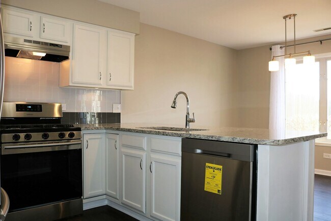 Foto del edificio - 223 Carlisle Ave