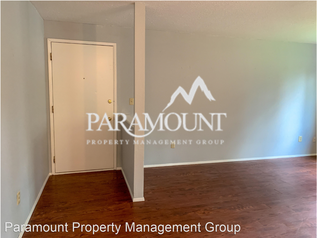 Building Photo - 2 br, 1 bath House - 575 6th Avenue #8