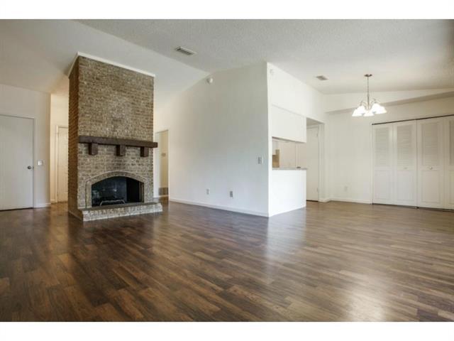 Building Photo - 2108 Richland Dr