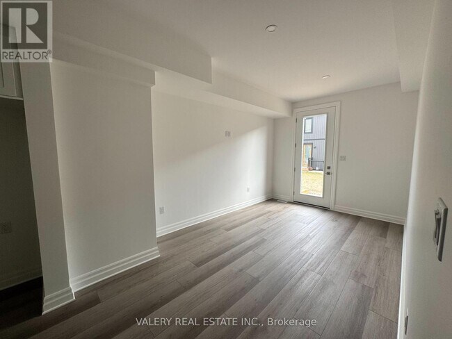 Photo du bâtiment - 7489 Marvel Dr