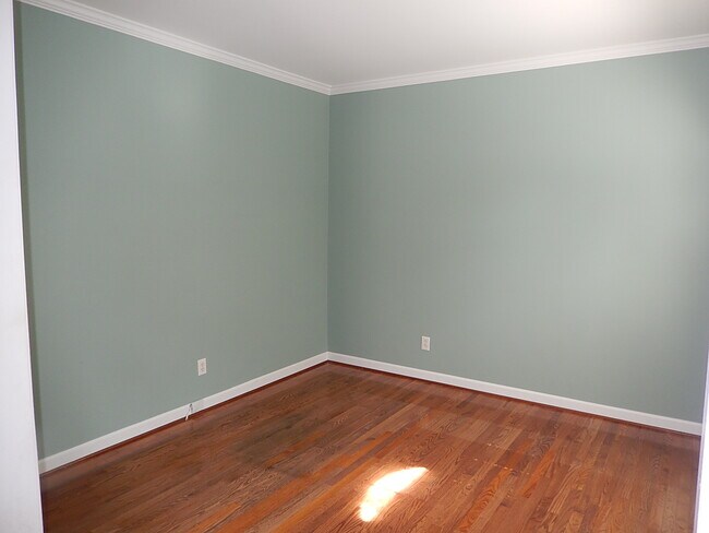 Foto del edificio - 10612 River Forest Dr