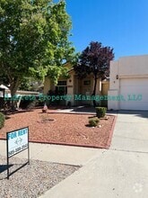 Building Photo - 8302 Calle Ensueno NW
