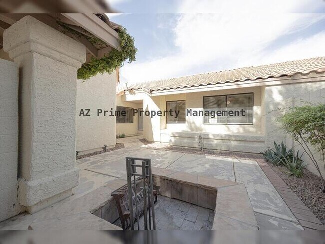 Foto del edificio - 7305 S BONARDEN LN, TEMPE AZ