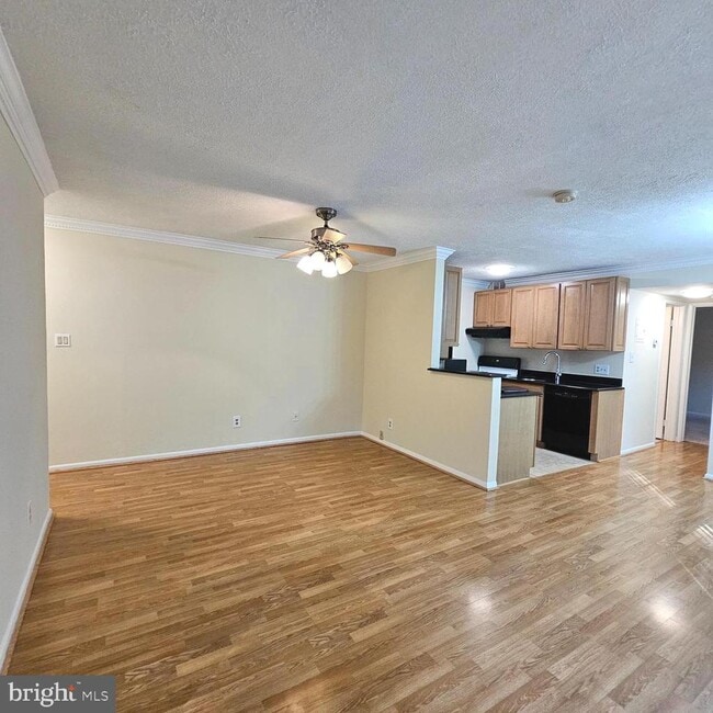 Foto del edificio - 7723 Donnybrook Ct