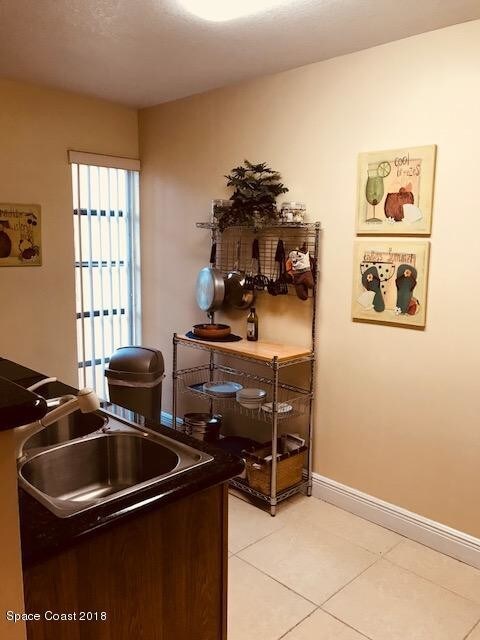 Building Photo - 250 N Banana River Dr