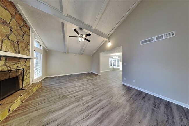 Building Photo - 2021 Kramer Way