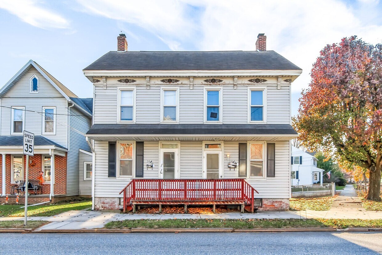 366 High St Unit 366 High St Apt 1, Hanover, PA 17331 Room for Rent