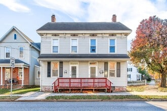 Building Photo - 366 High St