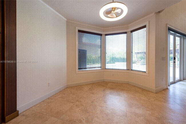 Building Photo - 3469 Gulfstream Way